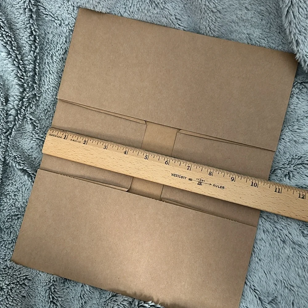Coach Gift Box (single) - Picture 7 of 9